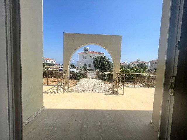 DETACHED HOUSE ON THE CORNER IN A SPACIOUS GARDEN IN KYRENIA / ALAGADI REGION 4+1 215,000 STG ** 