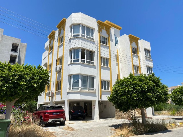 GİRNE / MERKEZ SATILIK DAİRE 3+1