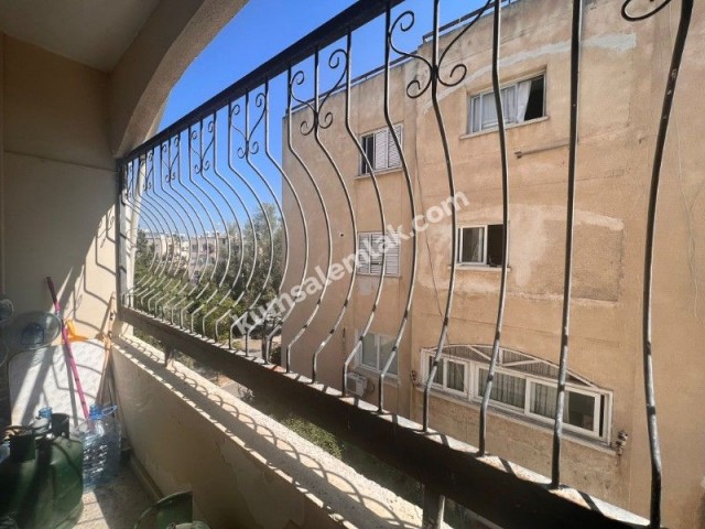 NICOSIA / METEHAN 3+1 APARTMENT FOR SALE 37,500-GBP ** 