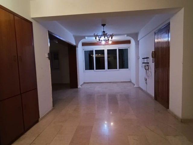 2 + 1 APARTMENT FOR SALE IN KÖŞKLÜÇIFLIK, NICOSIA, 52,000.-GBP ** 