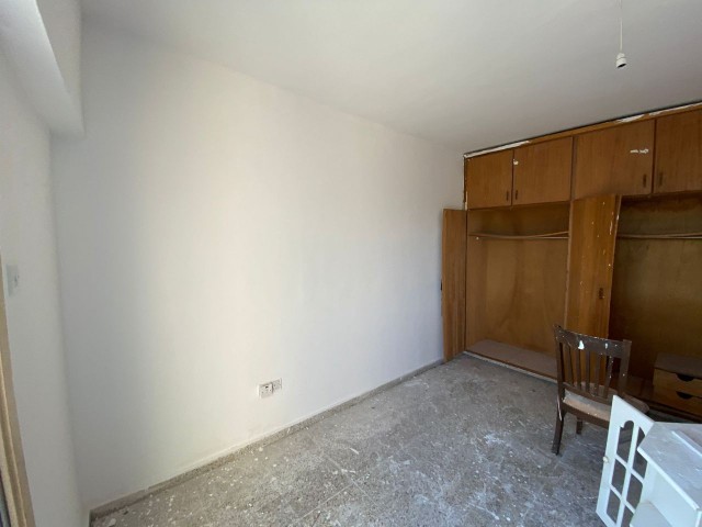 LEFKOŞA ÇAĞLAYAN BÖLGESİNDE SATILIK 3+1 DAİRE