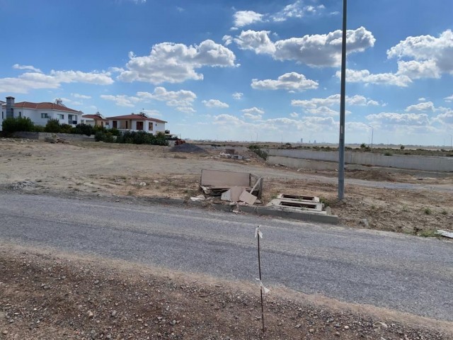 LAND FOR SALE IN NICOSIA Decoy YENIKENT ** 