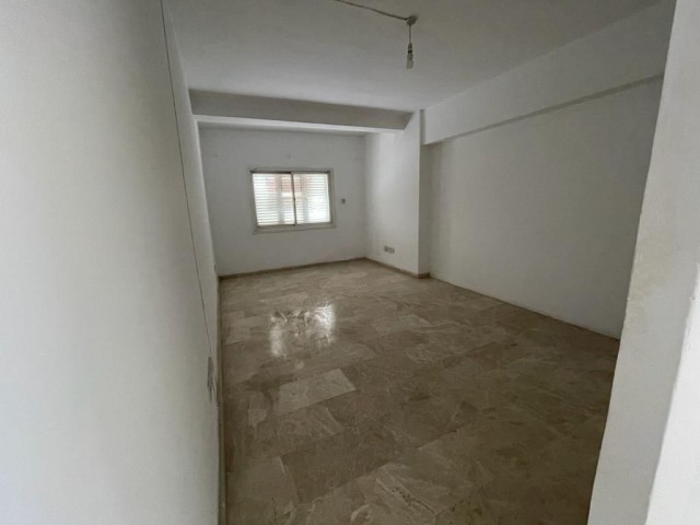 300 M2 1 FLOOR MADE OF TURKISH GOODS IN GÖNYELI. APARTMENTS FOR SALE ** 