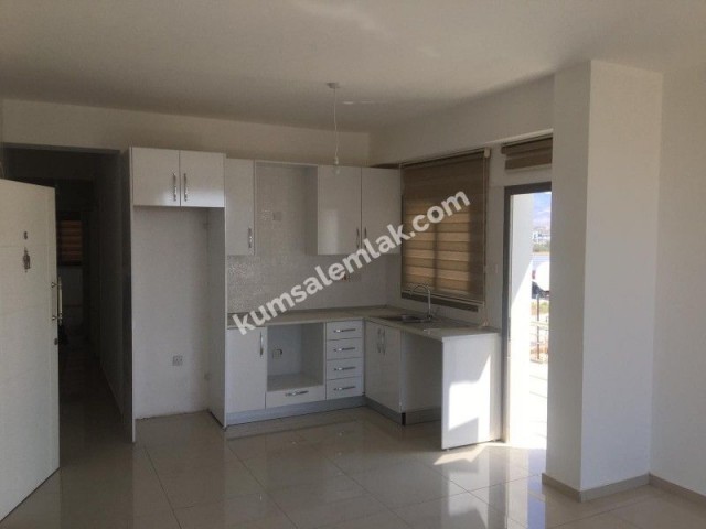 3 Bedroom Unfurnished Apartment for Rent in Nicosia Kizilbaş 300 £ with Monthly Payment ** 