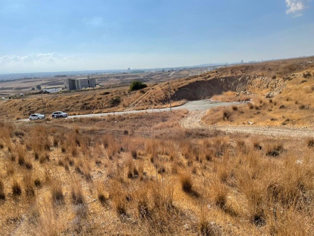 GRUNDSTÜCK ZUM VERKAUF IN HAMITKÖY ** 