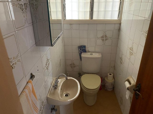 LEFKOŞA KÖŞLÜÇİFTLİKTE 1.KAT 3+1 TÜRK MALI SATILIK DAİRE