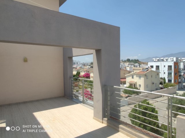 PENTHOUSE ZUM VERKAUF IN NICOSIA HAMITKOY