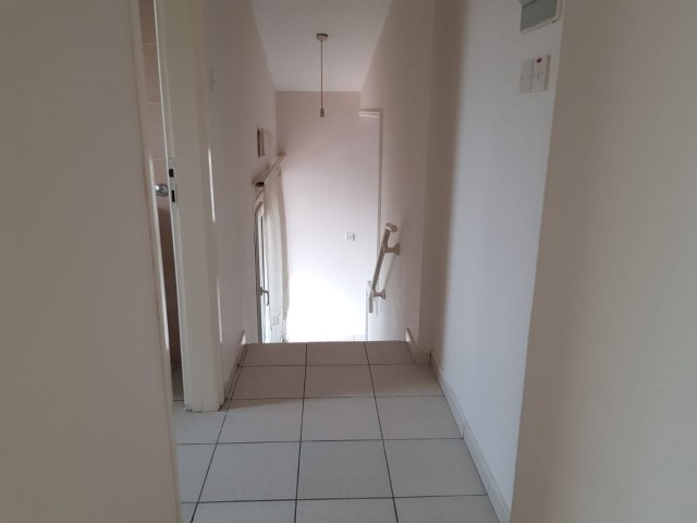 Flat To Rent in Girne Merkez, Kyrenia