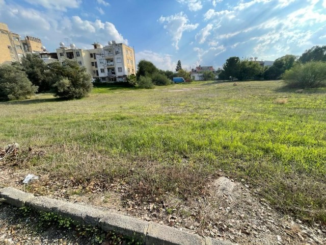 Residential Zoned Plot For Sale in Köşklüçiftlik, Nicosia