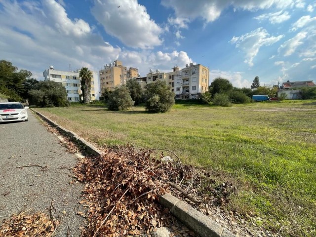 Residential Zoned Plot For Sale in Köşklüçiftlik, Nicosia