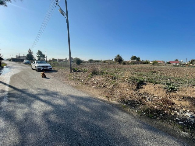 Residential Zoned Plot For Sale in Balıkesir, Nicosia