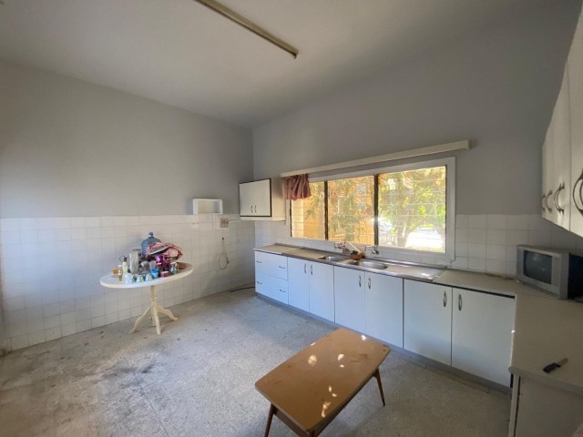 Flat To Rent in Köşklüçiftlik, Nicosia