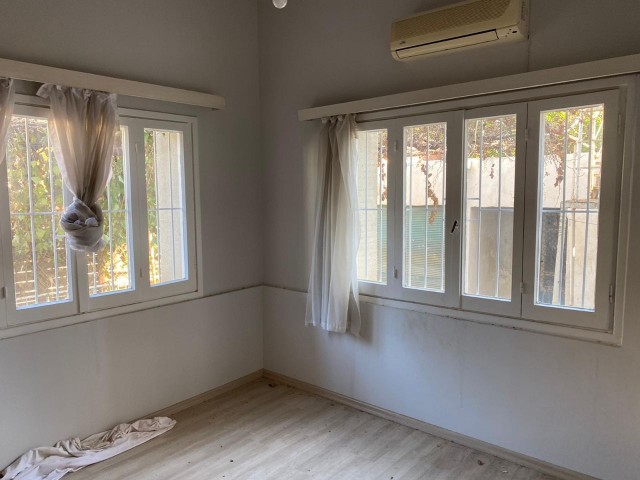 Flat To Rent in Köşklüçiftlik, Nicosia