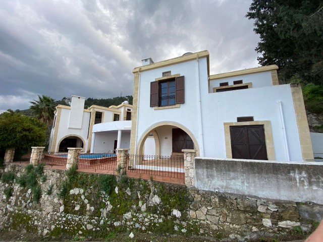 DUPLEX VILLA FOR SALE IN GUINEA BELLAPAİS AREA