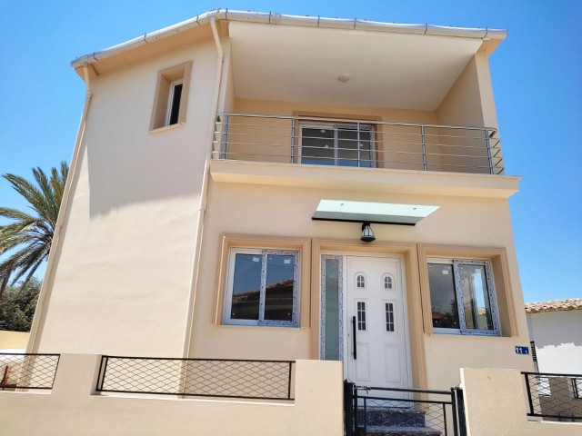 Detached House For Sale in Meriç, Nicosia