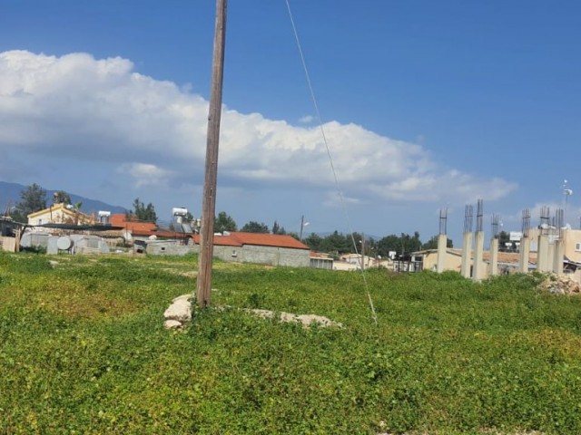 EQUIVALENT LAND FOR SALE IN ASLANKOY