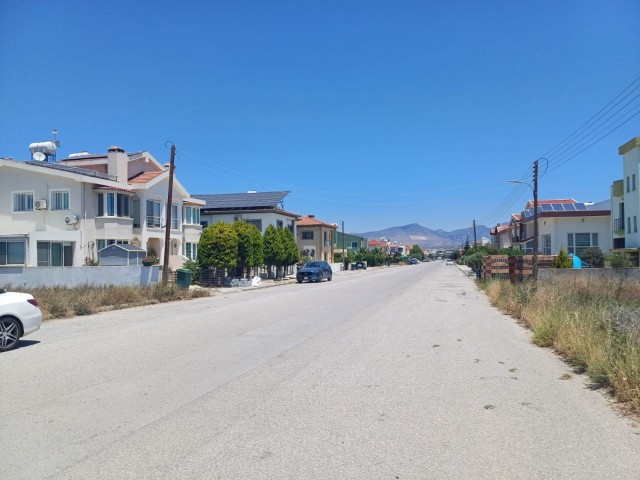 GRUNDSTÜCK ZUM VERKAUF IN DER REGION NIKOSIA KERMIA