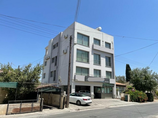 COMPLETE BUILDING FOR SALE IN NICOSIA SMALL KAYMAKLI