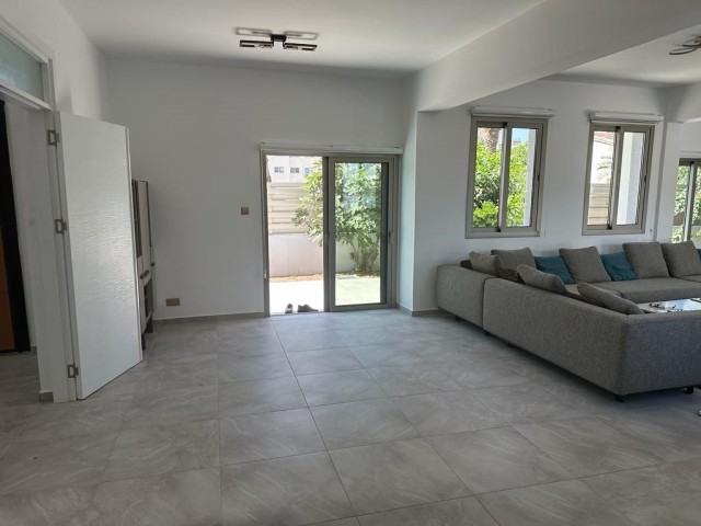 TURKISH VILLA FOR SALE IN NICOSIA KÜÇÜK KAYMAKLI AREA