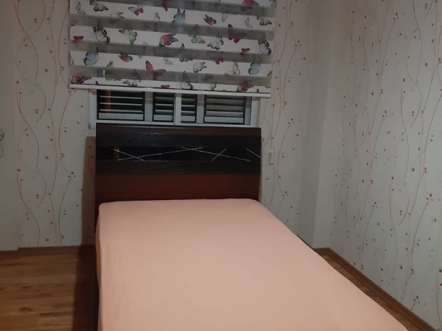 L/ŞA GÖNYELİ 3+1 TÜRKISCH MÖBLIERTE WOHNUNG ZU VERKAUFEN