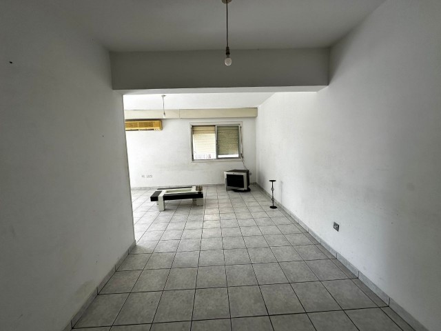 FLAT FOR SALE ON THE STREET IN NICOSIA KÖŞKLÜÇİFLİK AREA