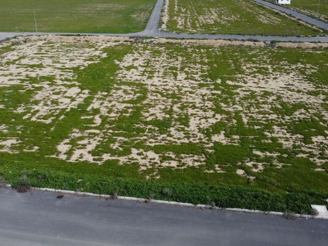  LEFKOŞA GÖNYELİ BATIKENT BÖLGESİNDE SATILIK ARSA