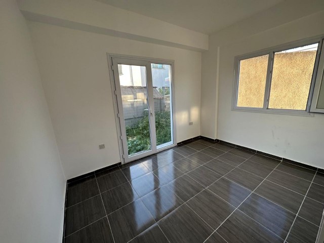 HASPOLAT BÖLGESİNDE YENİ SIFIR SATILIK 2+1 DAİRE