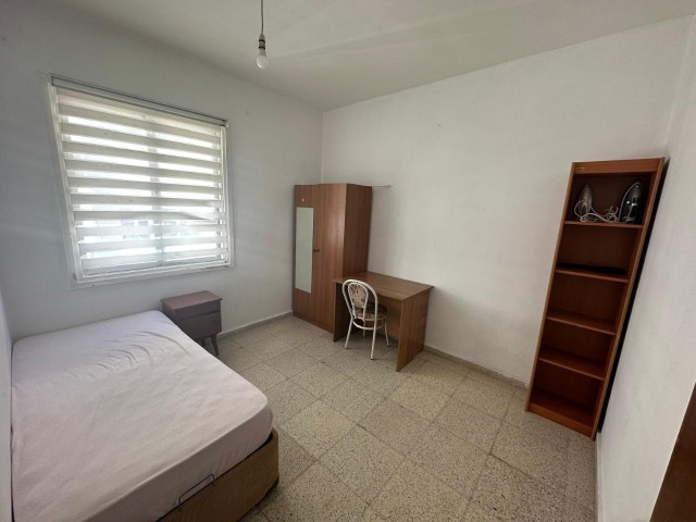 FLAT FOR RENT TO STUDENT IN KÜÇÜK KAYMAKLI AREA