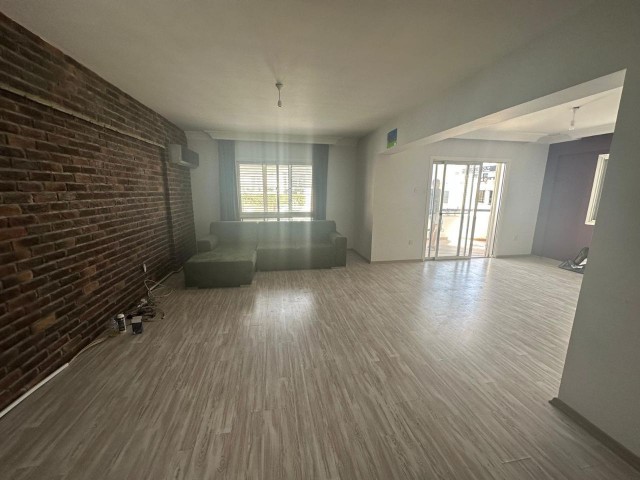 TURKISH FLATS FOR SALE IN KÖŞKLÜÇÜFLİK AREA