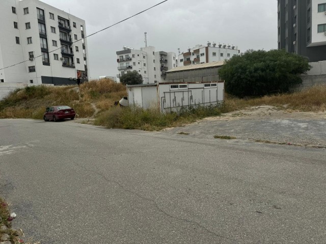 CORNER LAND FOR SALE IN GÖNYELİ, NICOSIA, SUITABLE FOR APARTMENT CONSTRUCTION