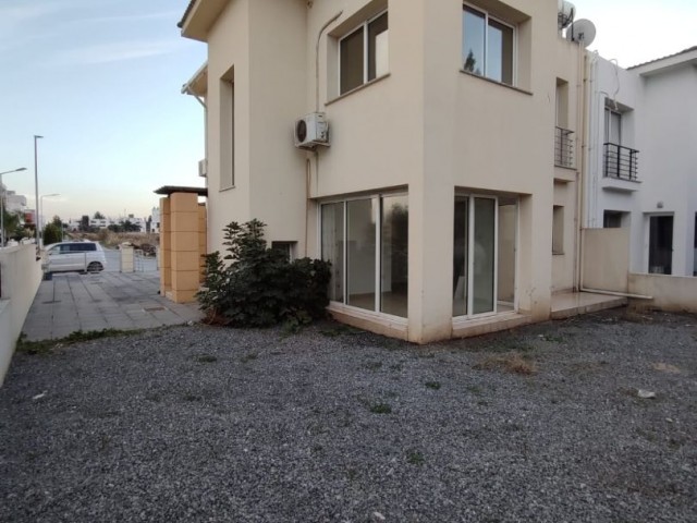 NICOSIA HAMİTÖY 3+1 TURKISH KOÇANLI TWIN DUPLEX FOR SALE