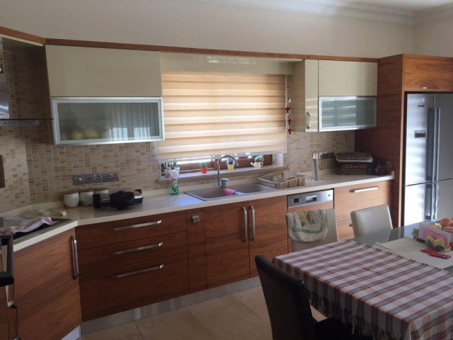 DETACHED HOUSE FOR SALE WITH 1 HALL WITH 4 BEDROOMS IN THE KERMIYA DISTRICT OF NICOSIA FOR STG 195,000 ** 