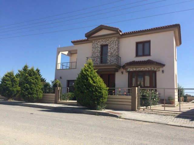 DETACHED HOUSE FOR SALE WITH 1 HALL WITH 4 BEDROOMS IN THE KERMIYA DISTRICT OF NICOSIA FOR STG 195,000 ** 