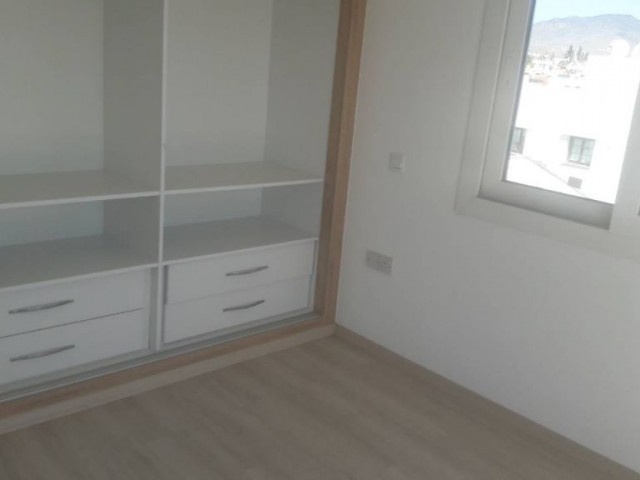 KÜÇÜK KAYMAKLI DA 3 +1 LÜKS SATILIK DAİRE