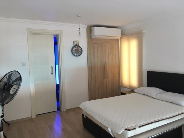 Çok Güzel sakin sitede 1+1 Duplex daire, eşyalı, havuzlu sitede