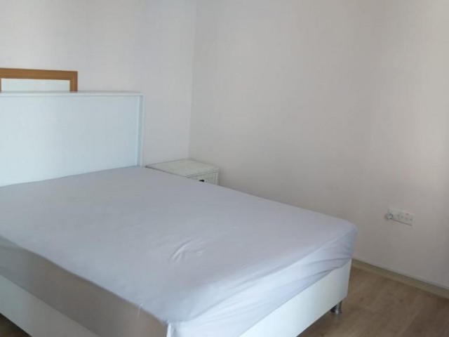 Çok Güzel sakin sitede 2+1 daire, eşyalı, havuzlu sitede