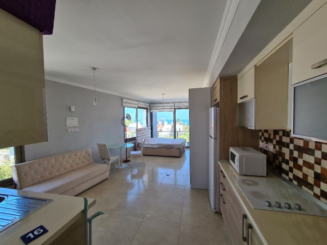 Flat To Rent in Karaoğlanoğlu, Kyrenia