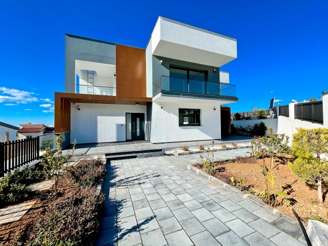 Villa For Sale in Arapköy, Kyrenia