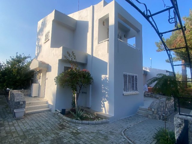 Villa For Sale in Çatalköy, Kyrenia