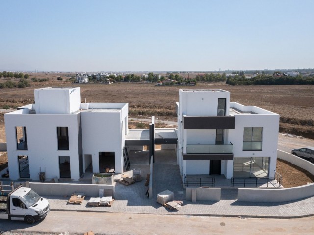 Modern gestaltete Villa zum Verkauf in Nikosia Alayköy