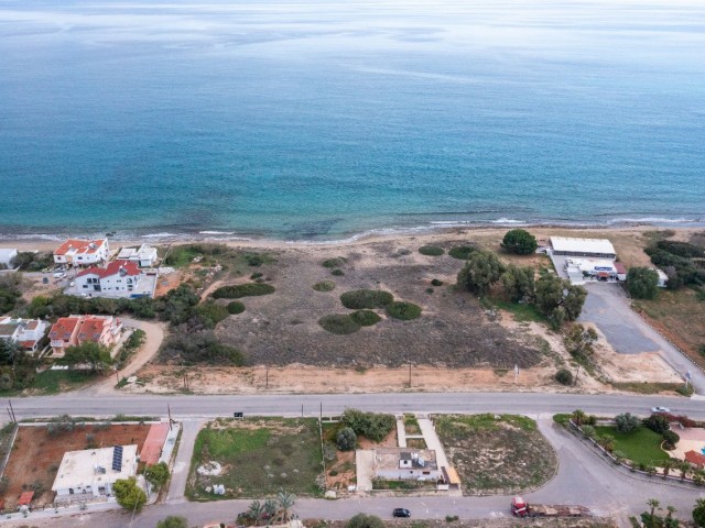 Grundstück zum Verkauf mit perfektem Meerblick in Iskele