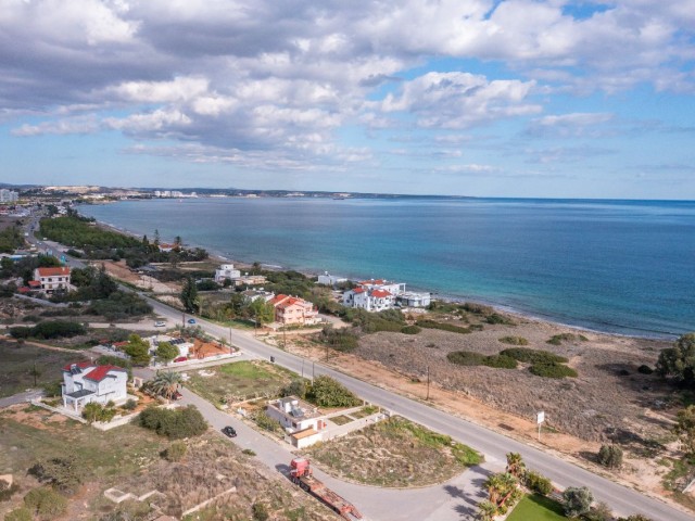 Grundstück zum Verkauf mit perfektem Meerblick in Iskele