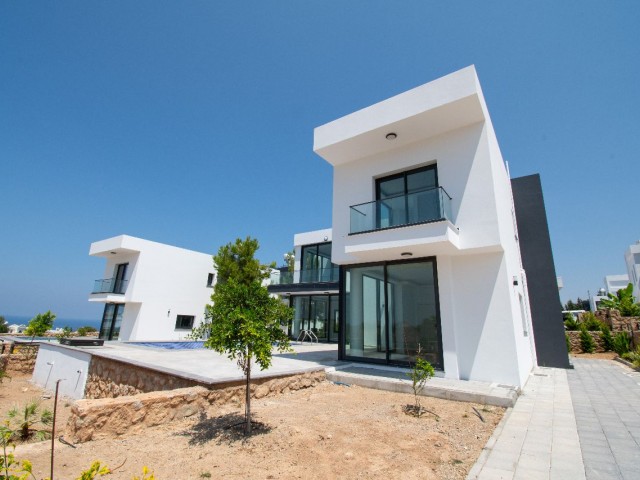 Modern Tasarımlı Kesilmeyen Manzaralı Satılık Villa