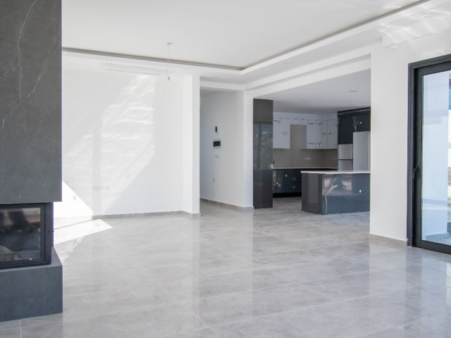 Modern gestaltete, luxuriöse 5+2-Villa zum Verkauf in Bellapais, der Perle von Kyrenia
