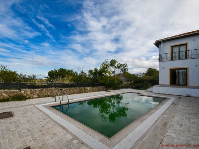 Villa mit freiem Blick in Kyrenia Lapta