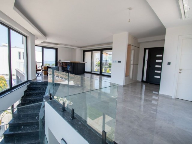 UNSERE ULTRA-LUXUS-4+2-VILLA IN ARAPKÖY