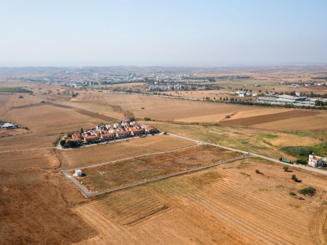 Grundstücke mit türkischen Grundstücken zum Verkauf in Boğazköy, Kyrenia