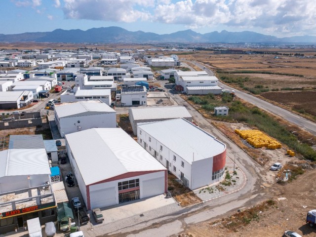 Lagerhaus zum Verkauf im Industriegebiet Nikosia Alayköy