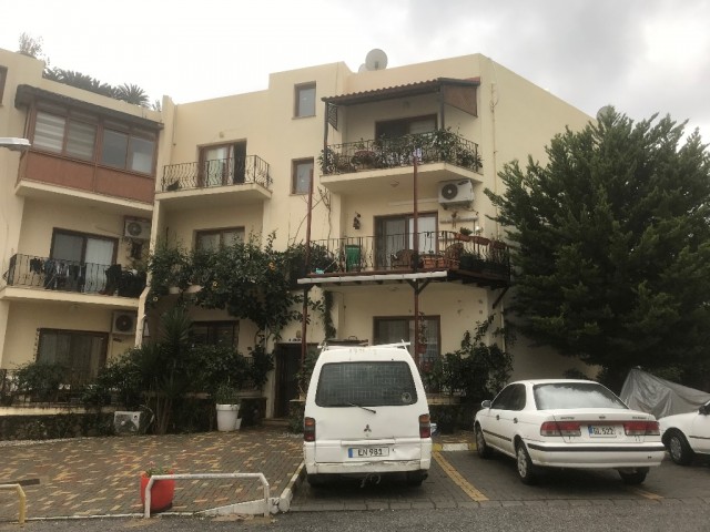 Flat To Rent in Alsancak, Kyrenia