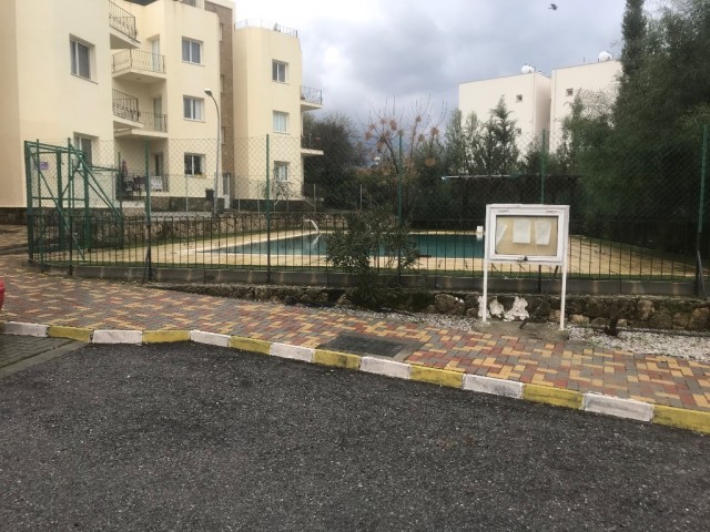 Flat To Rent in Alsancak, Kyrenia